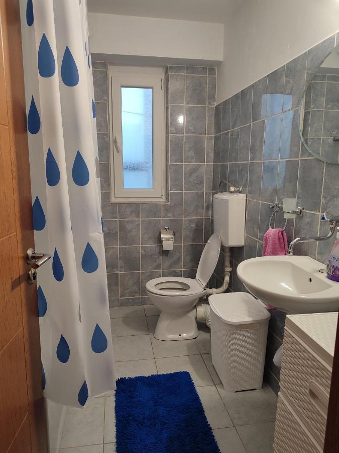 Apartman Dbb Nikšić Exteriör bild
