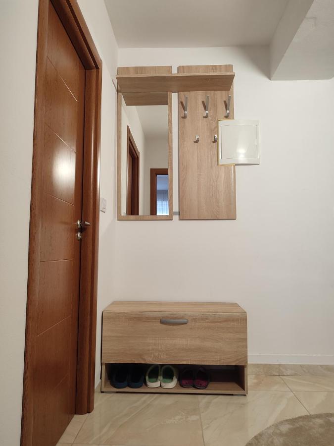 Apartman Dbb Nikšić Exteriör bild
