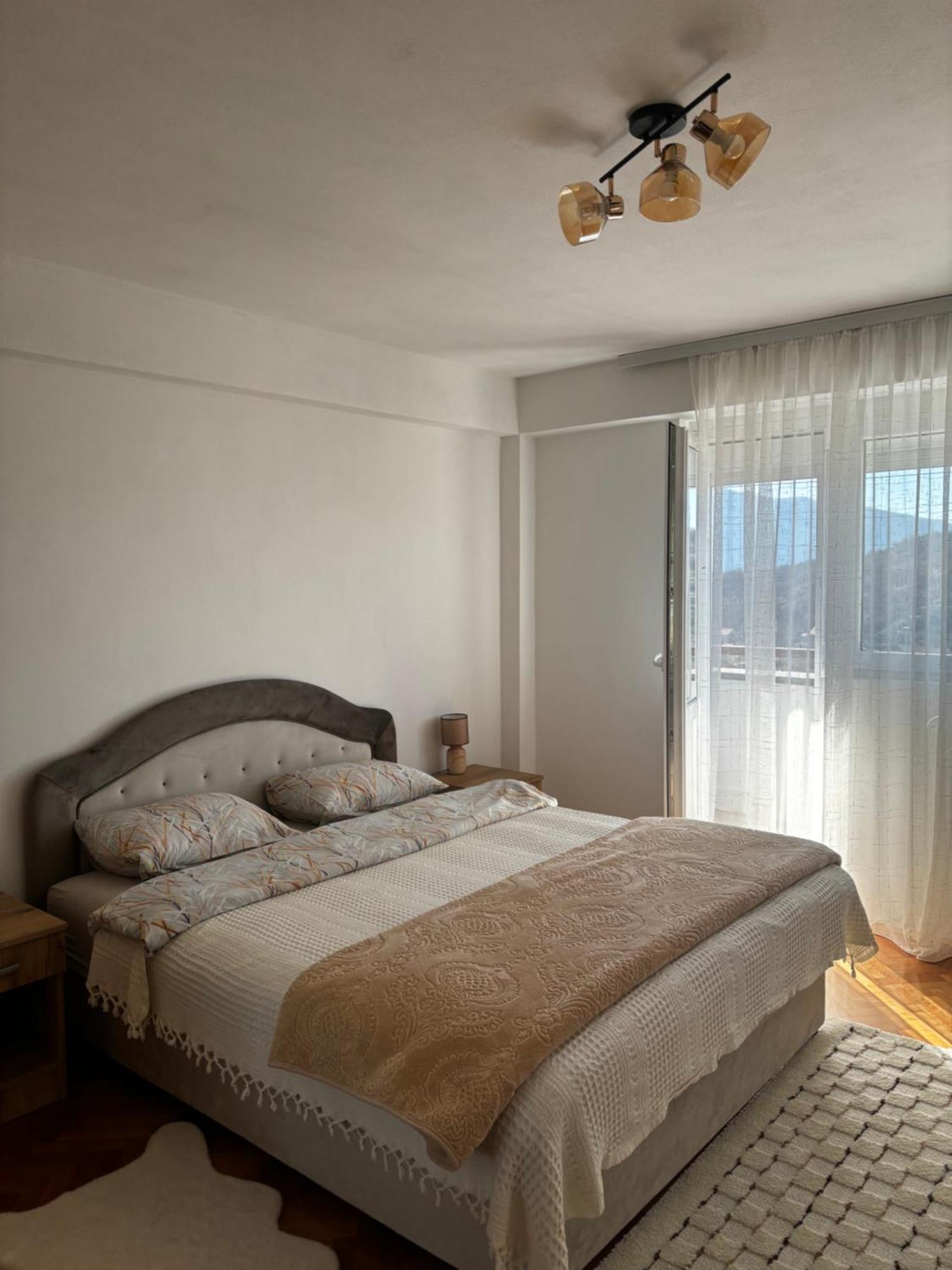 Apartman Dbb Nikšić Exteriör bild