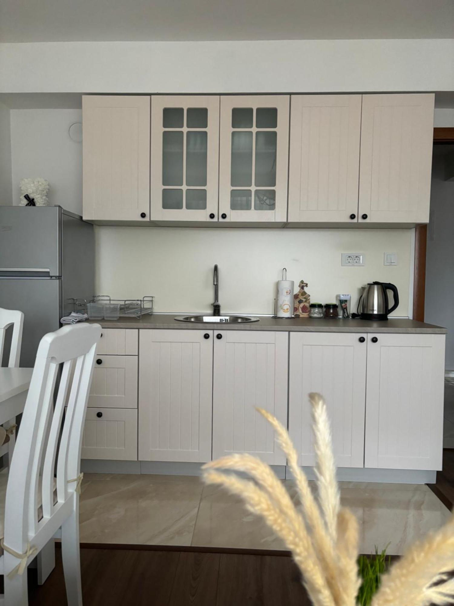 Apartman Dbb Nikšić Exteriör bild